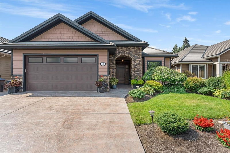 4450 Gordon Drive #137, Kelowna, British Columbia