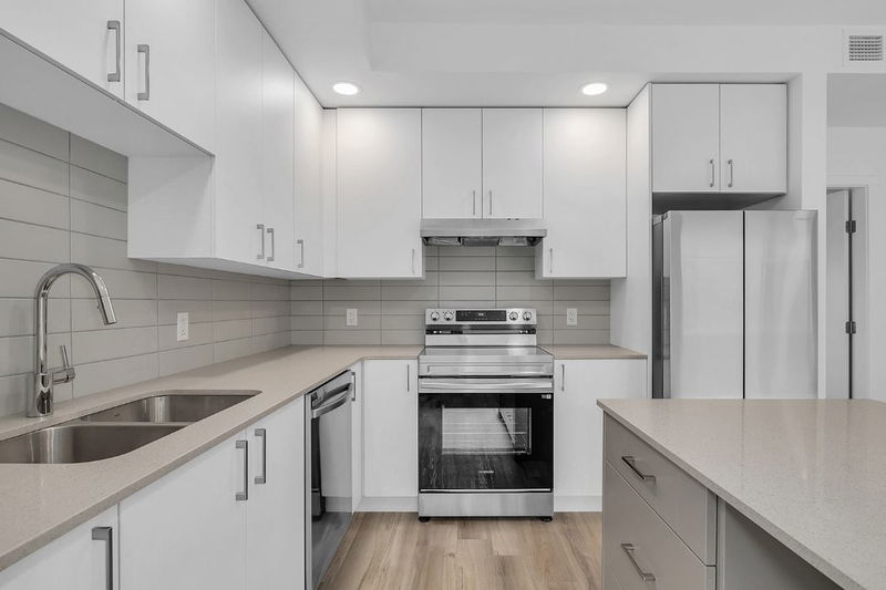 1057 Frost Road #202, Kelowna, British Columbia