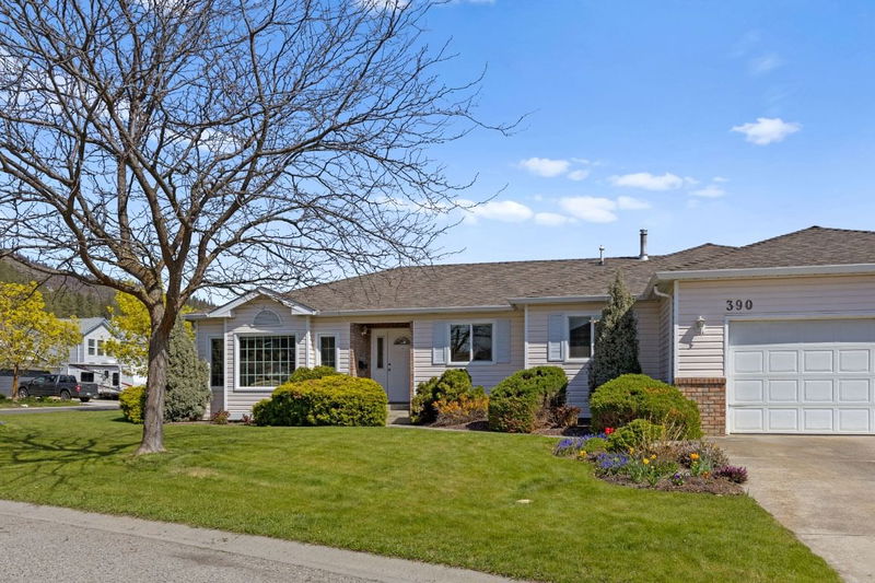 390 Mctavish Crescent, Kelowna, British Columbia