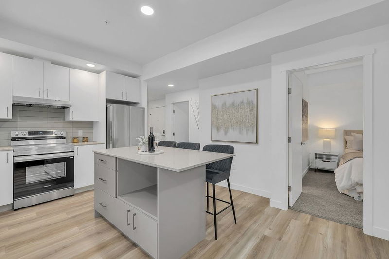 1111 Frost Road #301, Kelowna, British Columbia