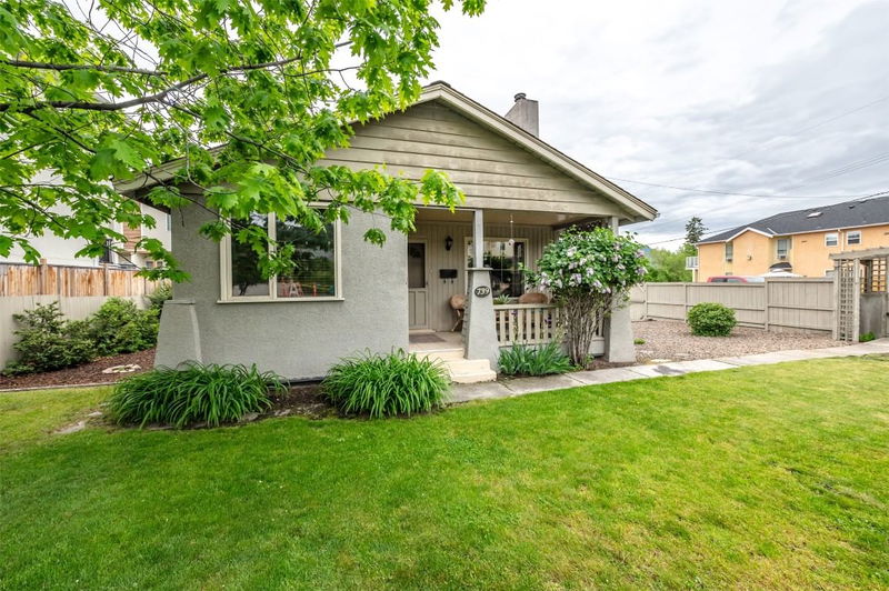 739 Government Street, Penticton, British Columbia