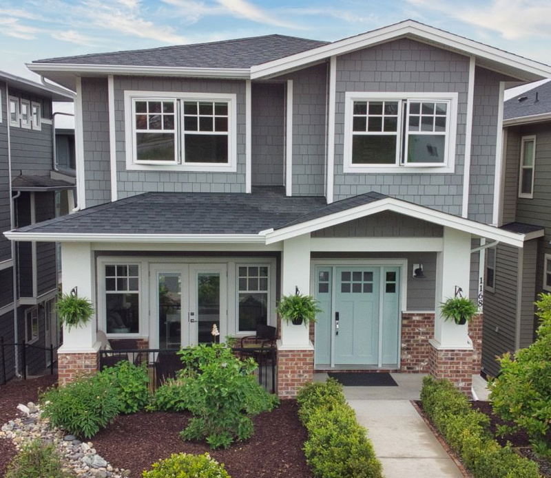 1168 Frost Road, Kelowna, British Columbia