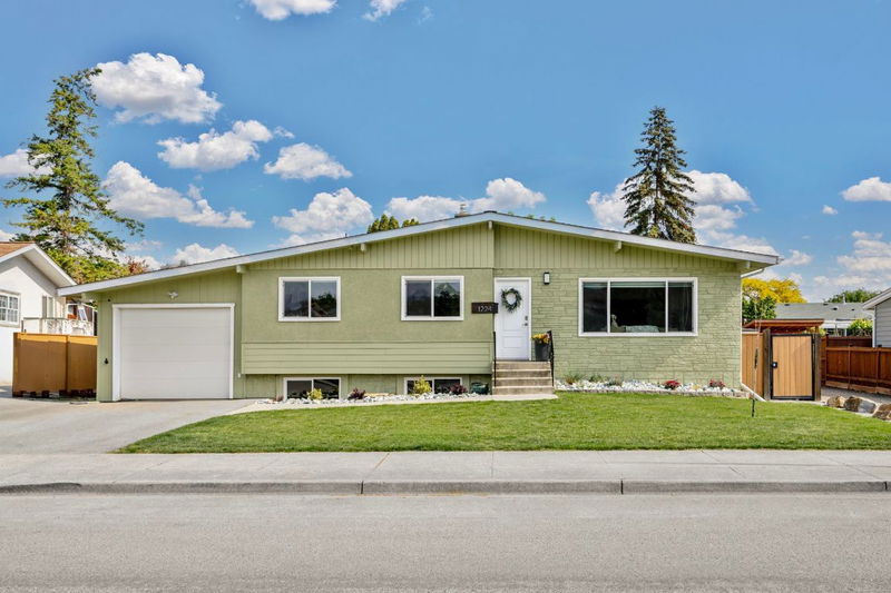 1224 Lawson Avenue, Kelowna, British Columbia