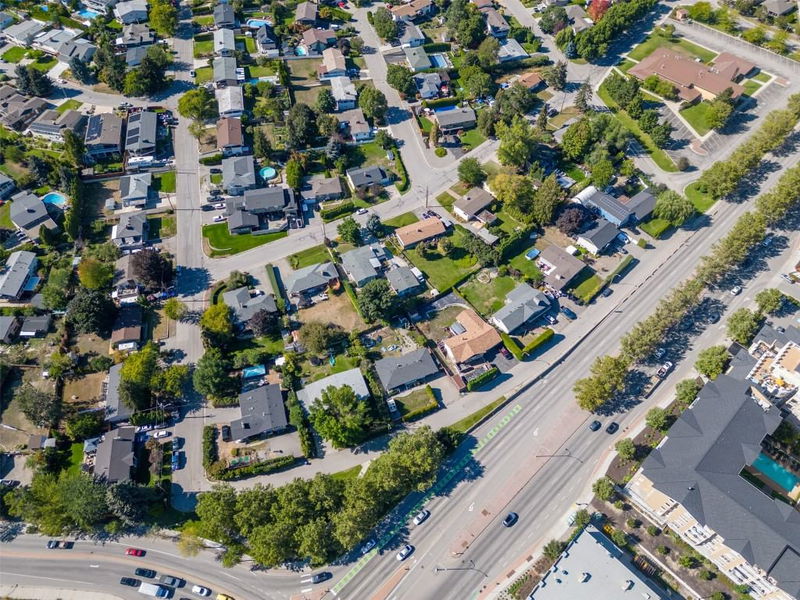 702 Glenmore Drive, Kelowna, British Columbia