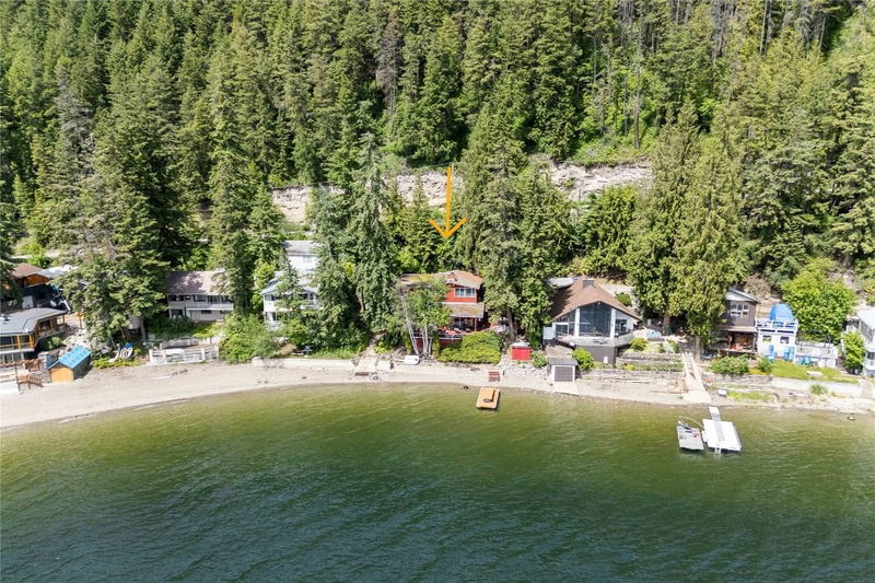 4750 Sunnybrae Canoe Point Road, Tappen, British Columbia