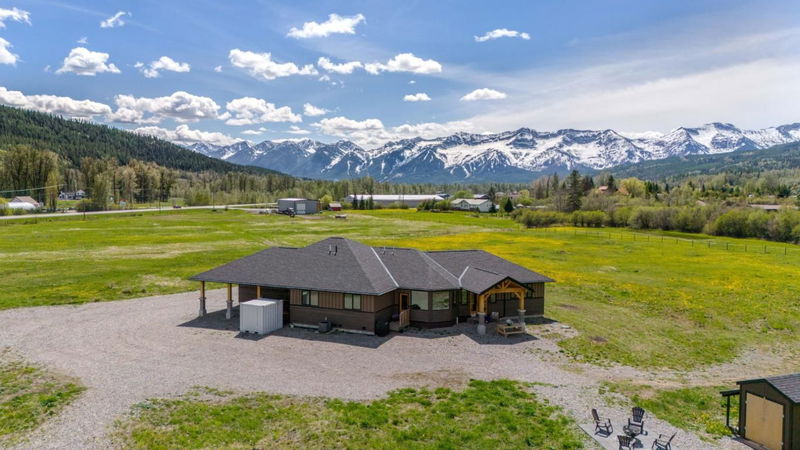 6385 3 Highway, Fernie, British Columbia