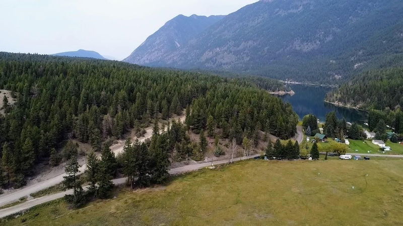 5794 Lazy Lake Road, Wasa, British Columbia