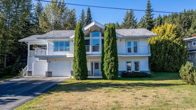 1495 Victoria Avenue, Rossland, British Columbia