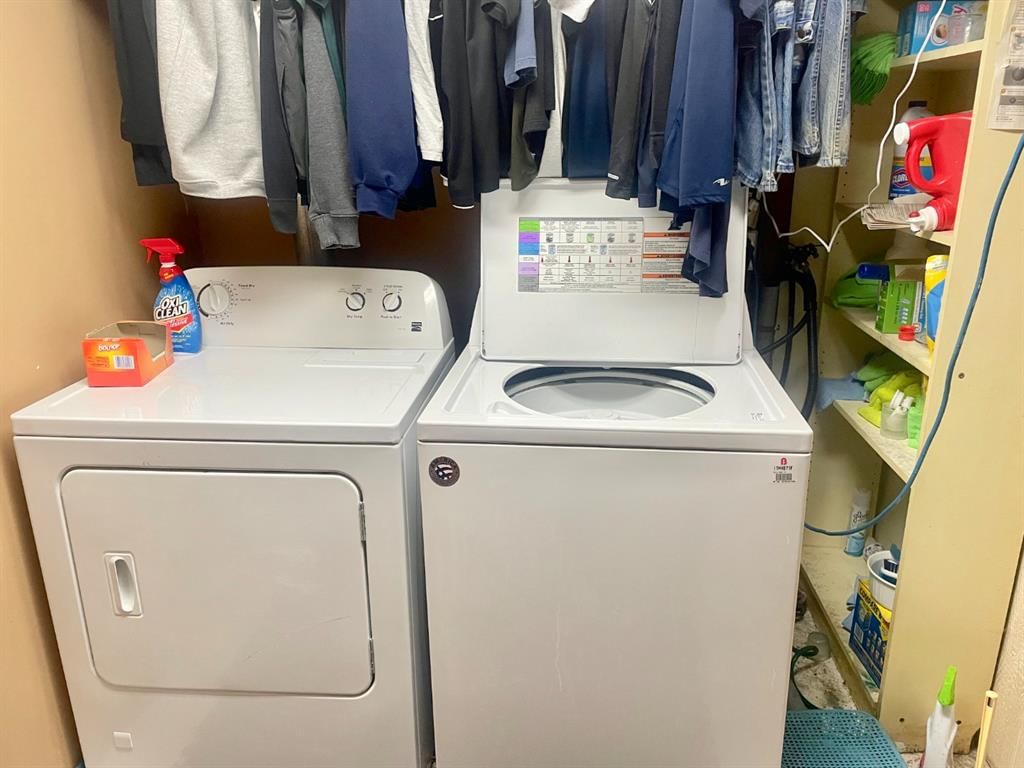 Listing Image 16