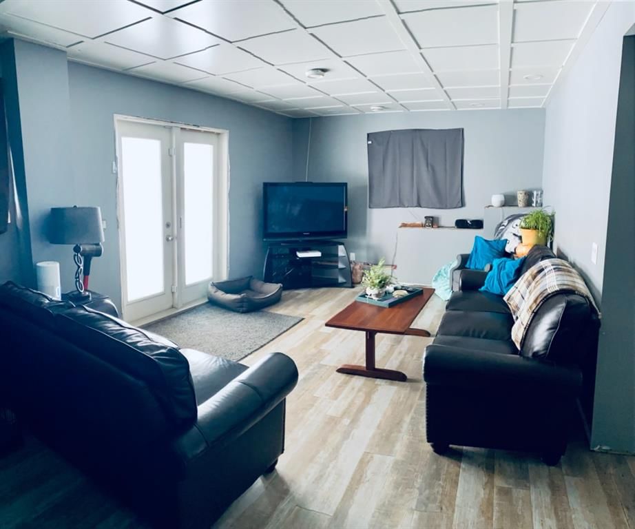 Listing Image 23