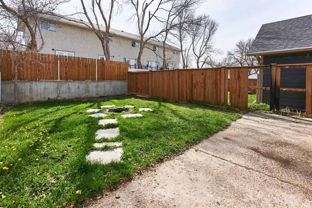 Listing Image 23