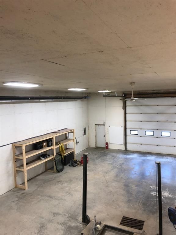Listing Image 32