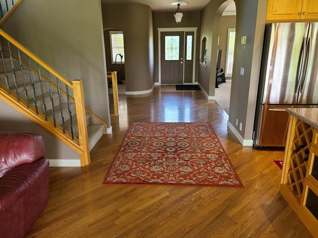 Listing Image 11