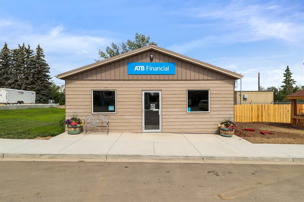 Listing Image 10