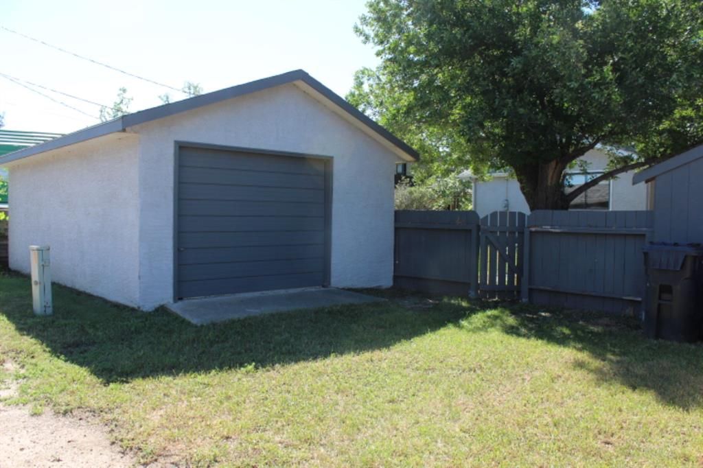 Listing Image 23