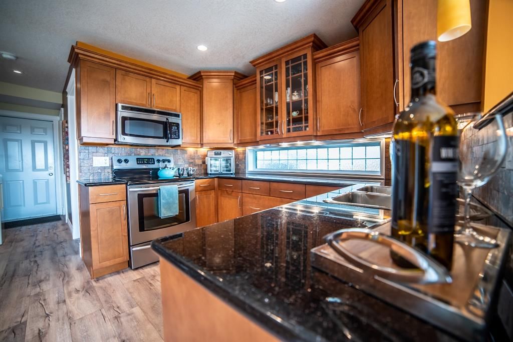Listing Image 12