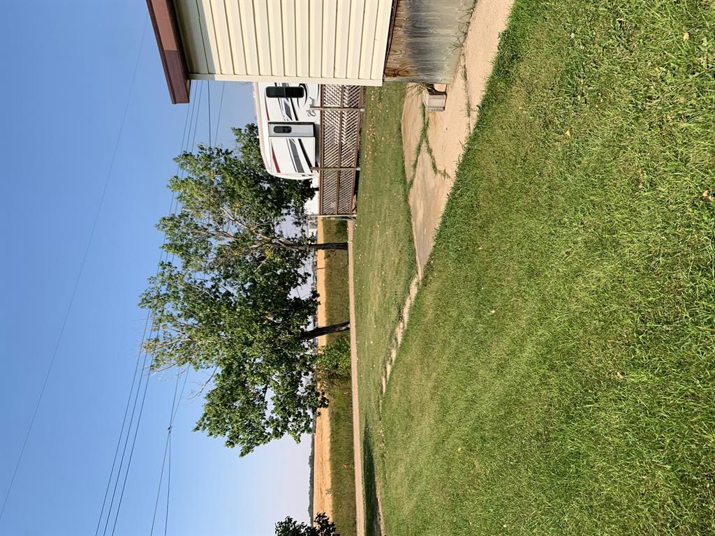 Listing Image 24