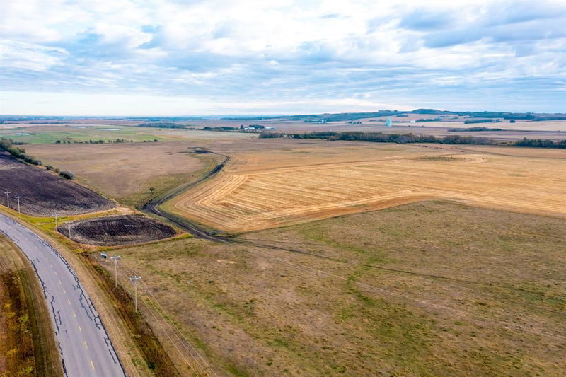 6360 C & E Trail, Innisfail, T4G 0G9 | Image 2