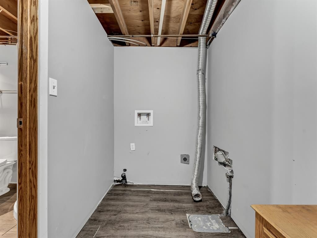 Listing Image 25