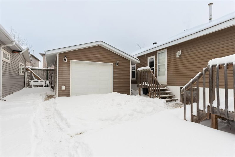 244 Cokerill Crescent, Fort McMurray, T9K 2J2 | Image 3