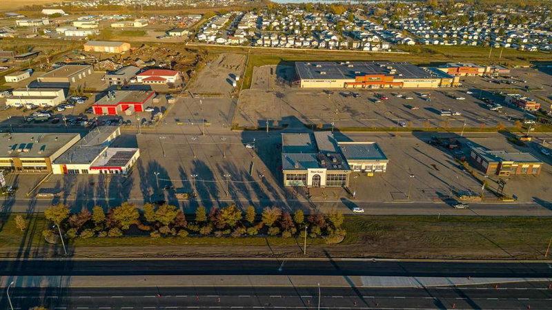 12615 100 Street, Grande Prairie, T8V4H2 | Image 3