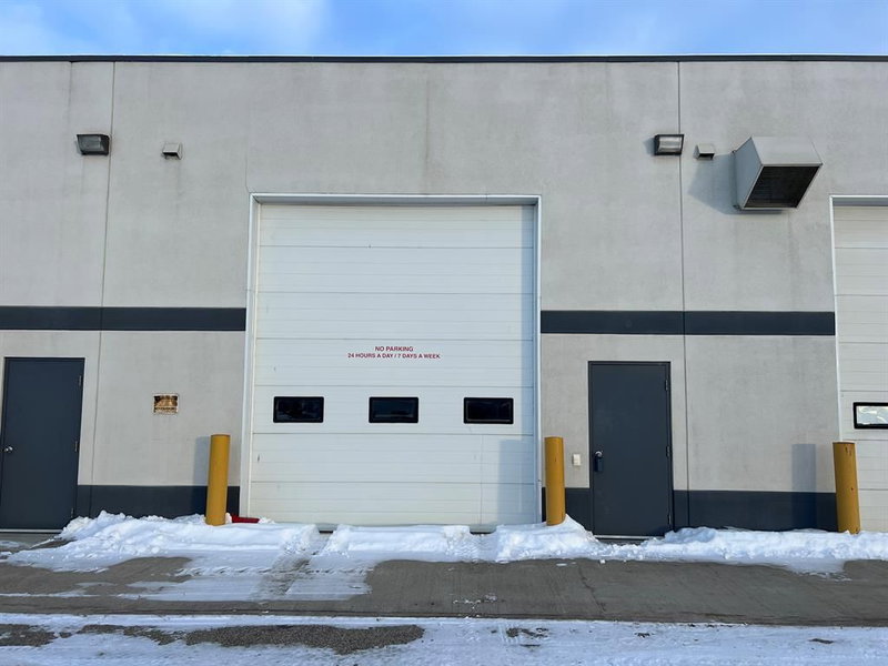 105 - 10071 120 Avenue, Grande Prairie, T8V 8H8 | Image 2