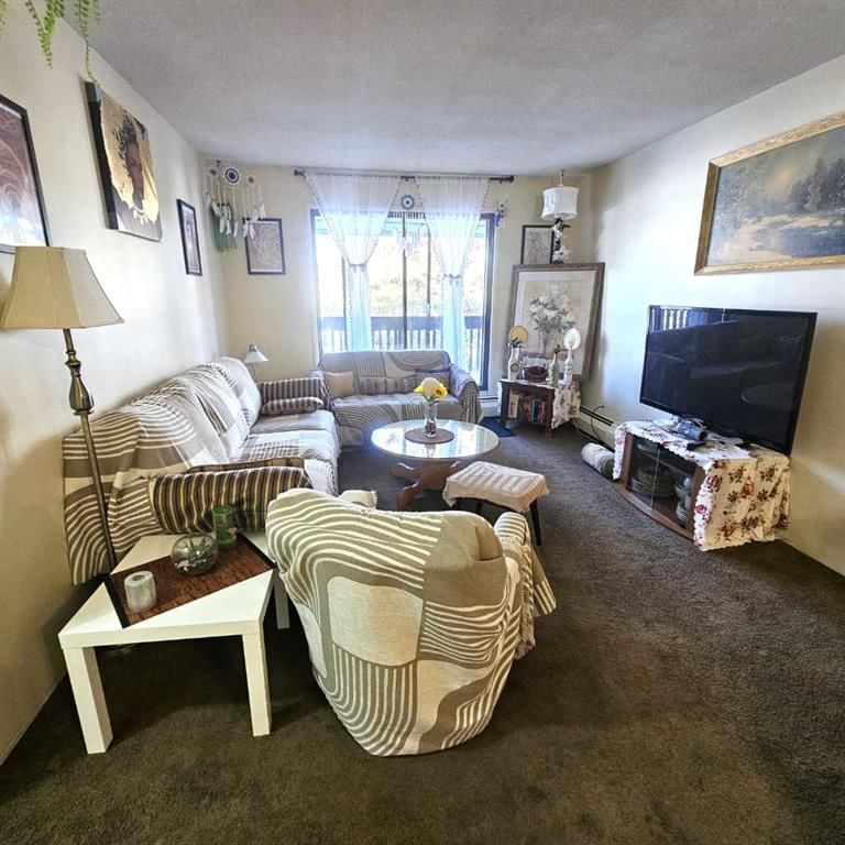 311 - 5317 5 Avenue, Edson, T7E 1P7 | Image 3