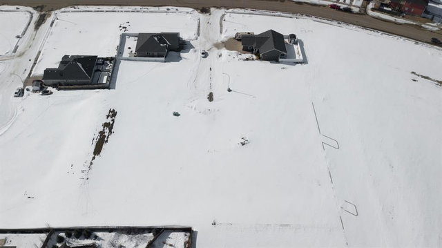 7202 44 A Avenue Close