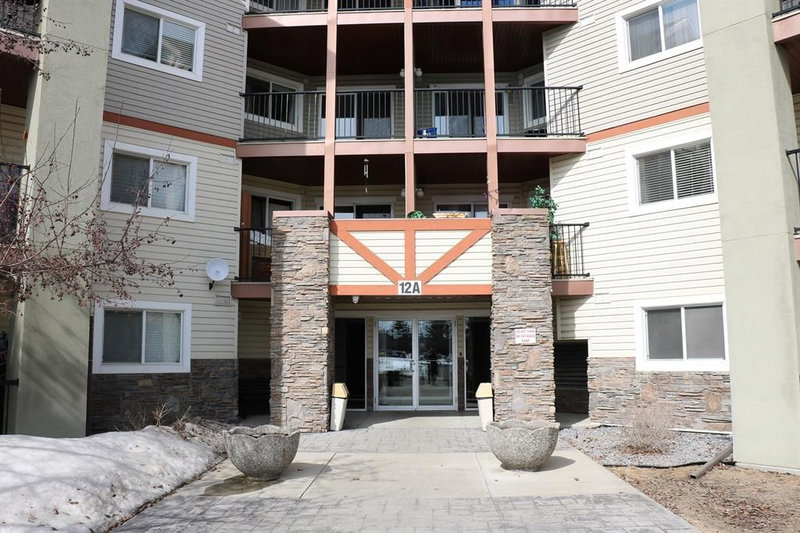 1206 - 12A Ironside Street, Red Deer, T4R3G8 | Image 2