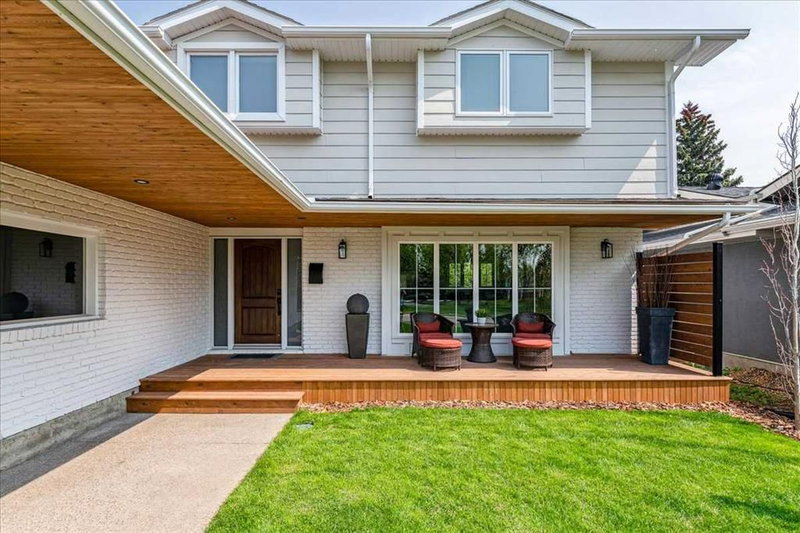 2107 Lake Bonavista Drive SE, Calgary, T2J2Z8 | Image 2