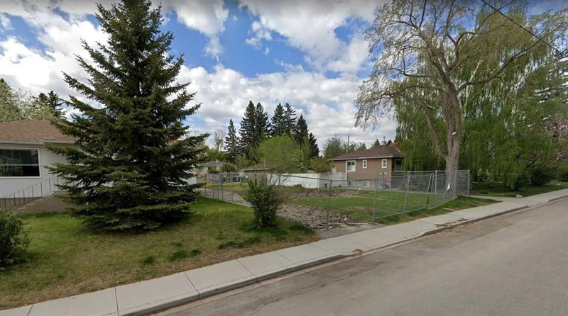 1729 19 Avenue NW, Calgary, T2M 1B4 | Image 2