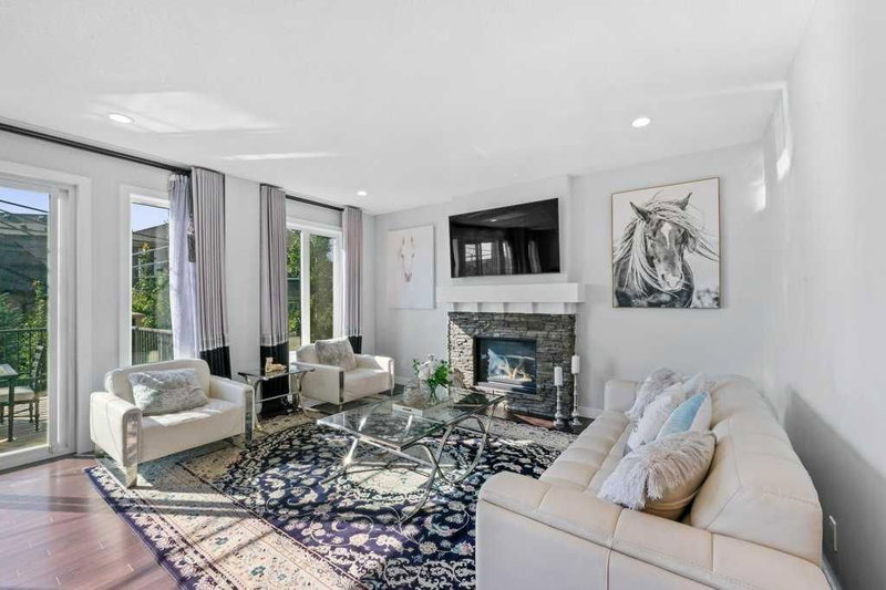 290 Mahogany Place SE, Calgary, T3M 1W3 | Image 3