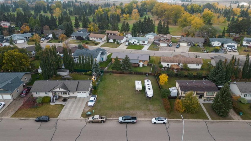 18 Mackenzie Drive