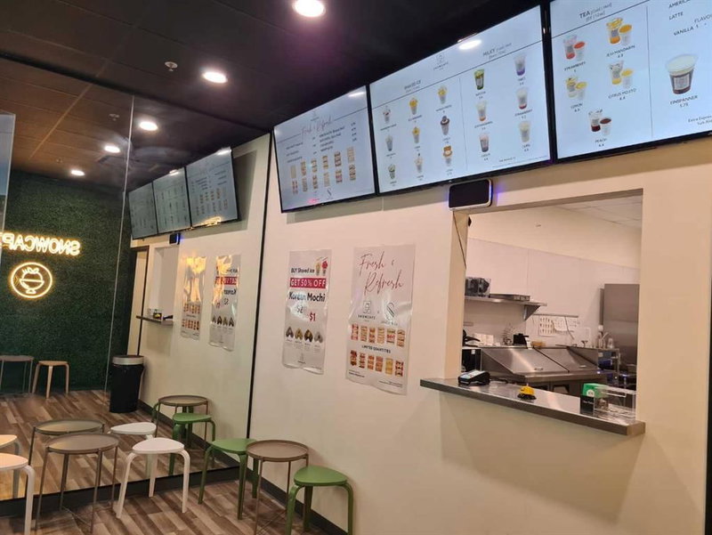 319 - 999 36 Street NE, Calgary, T2A 7X6 | Image 2