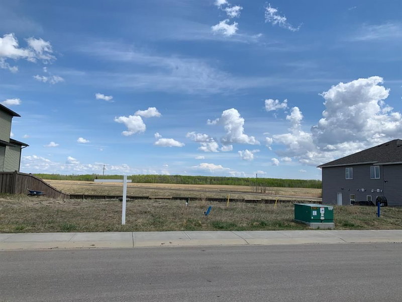 7057 85 Street, Grande Prairie, T8X 0J3 | Image 3