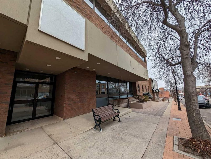 101 - 556 4 Street SE, Medicine Hat, T1A 0K8 | Image 2