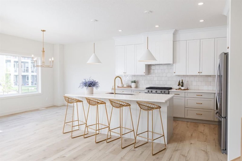 47 Sundown Crescent, Cochrane, T4C 0H4 | Image 2