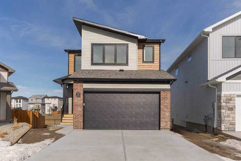 42 Blackwolf Pass N, Lethbridge, T1H 7H7 | Image 2