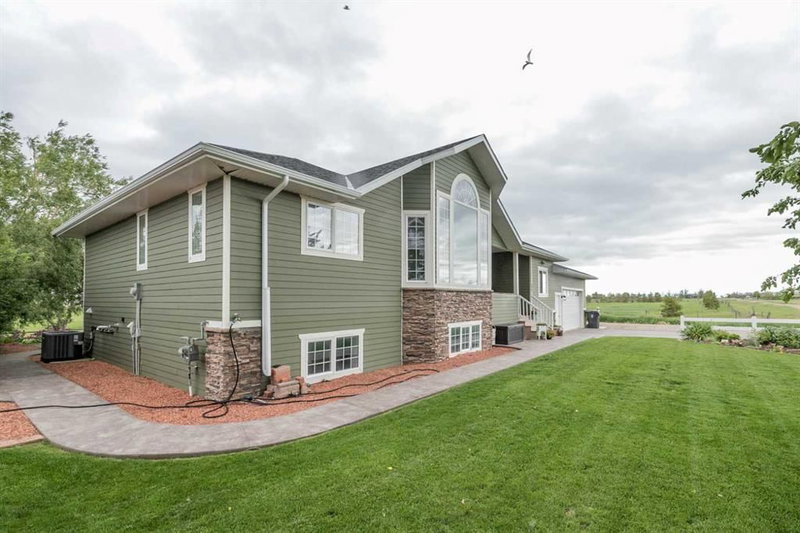 609 7 Avenue, Stirling, T0K 2E0 | Image 3