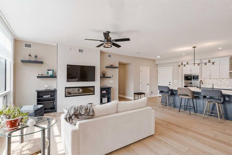 409 - 15 Cougar Ridge Landing SW, Calgary, T3H 6C3 | Image 2