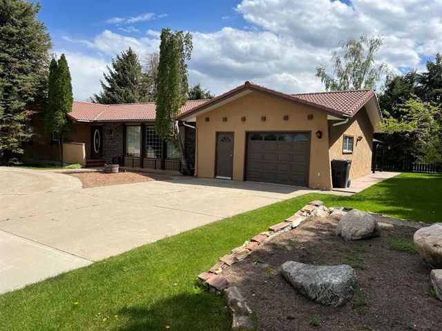 527 Centennial Avenue