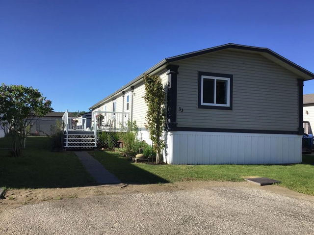 33 HENKE Place