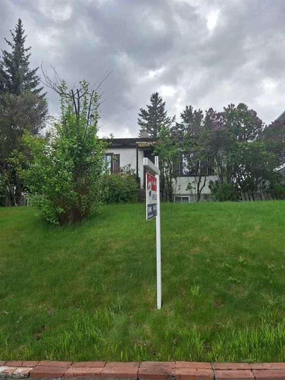 Listing Image 0