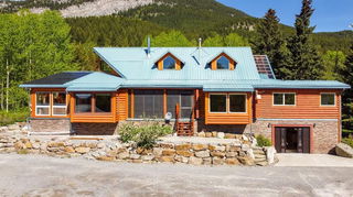 2712 Valley Ridge Road