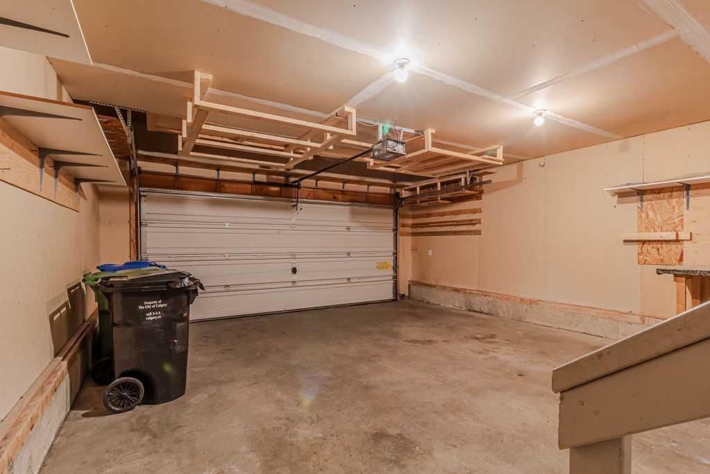 Listing Image 46