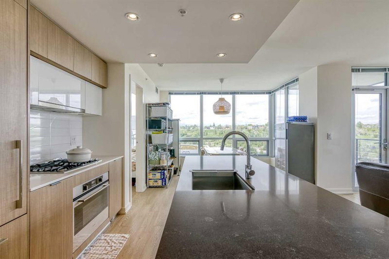 1102 - 128 2 Street SW, Calgary, T2P 0S7 | Image 3