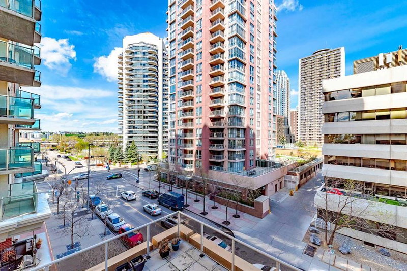 401 - 683 10 Street SW, Calgary, T2P 5G3 | Image 2