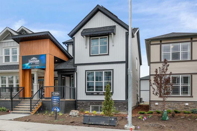 16 Amblefield View