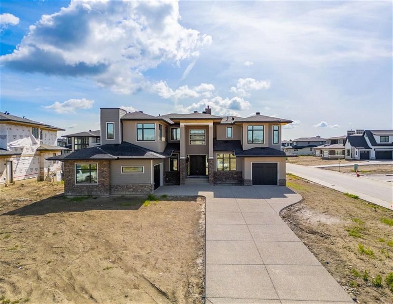 220 Waterpointe Court, Rural Rocky View County, Alberta (MLS A2142402)