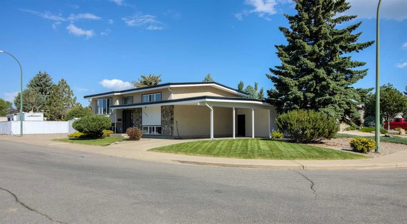 2043 19 Street N, Lethbridge, T1H 4B1 | Image 3